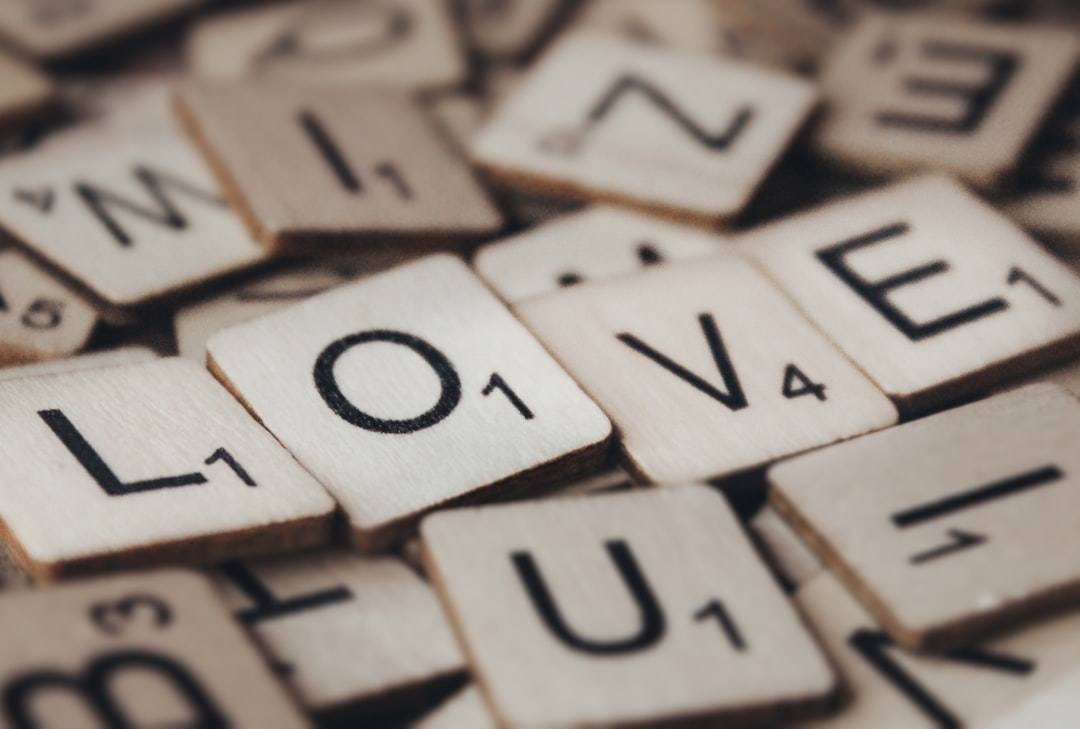Het liefdesleven van Joel Beukers: breuk met Dionne en geruchten